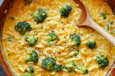 One Pot Broccoli Cheese Orzo