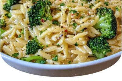 Creamy Parmesan Orzo with Broccoli: A One-Pan Wonder for Ultimate Comfort!