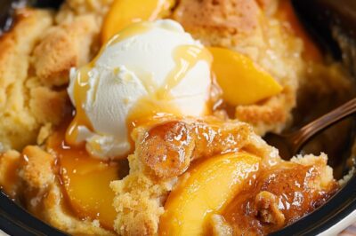 Slow Cooker Peach Cobbler